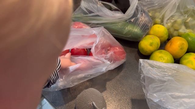 Горе-мать. Пельмени на ужин. Живу в курятнике?Румяна для свежего вида.
