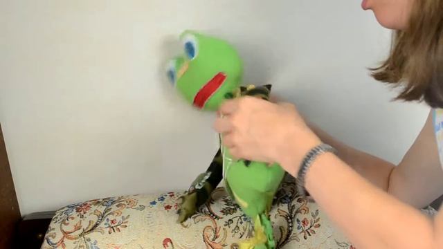 Развивающая игрушка из флиса. Учим застежки. Для детей смотреть онлайн