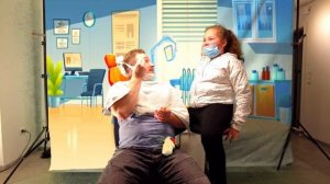 Стали СТОМАТОЛОГАМИ на 24 Часа ! *Настоящие ЗУБНЫЕ ВРАЧИ*