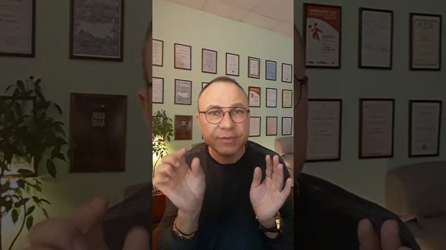 МУЖ УХОДИТ И ВОЗВРАЩАЕТСЯ... РАЗВОДИТЬСЯ? НЕПОНИМАНИЕ В СЕМЬЕ. ПСИХОЛОГ ВЛАДИВОСТОК СУМАРИН ОЛЕГ