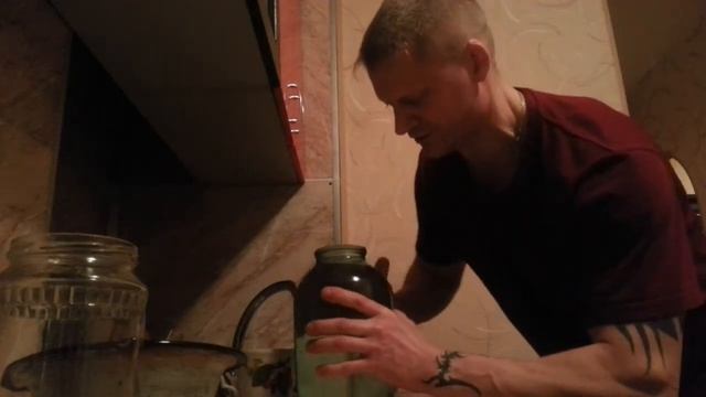 Трех литровая банка с водой смотреть онлайн