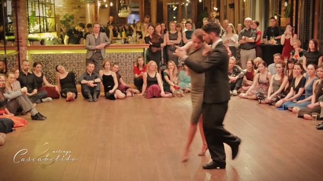 Aneta Orlik & Angel Martin - Milonga Cascabelito (5/5) смотреть онлайн
