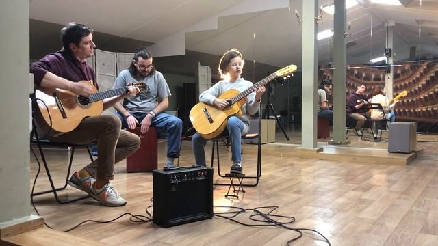 Финская полька, исполняют Варвара и Олег Кузьмичёвы смотреть онлайн