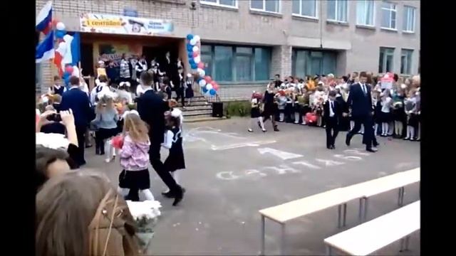 Предхен пошла в первый класс! смотреть онлайн