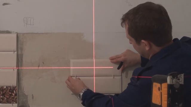 Как сделать отверстия в плитке своими руками. Разметка лазером.