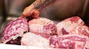 Сингапурская еда - Гигантский Австралийский Ягненок Суп тушеная баранина