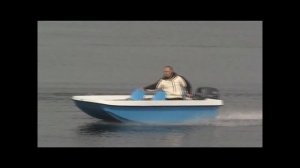 fishing speed boat.wmv
