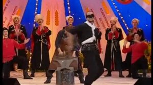 Ковал кузнец казачью шашку