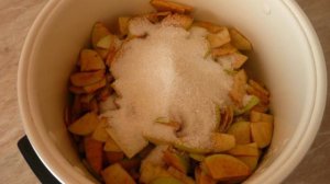 Яблочное варенье в мультиварке