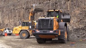 Фронтальный погрузчик Hyundai HL780