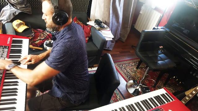 NORD STAGE EX vs NORD STAGE 3 | SYNTH SECTION | Jam by Mex (Enzo Messina) смотреть онлайн