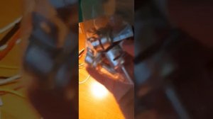 Рабочее место мастера по ремонту телефонов