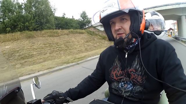 Поездка на юг Европы на стареньком Харлее Ч1 Москва-Чехия смотреть онлайн