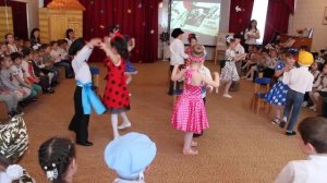 "Девушки фабричные" Старшая группа