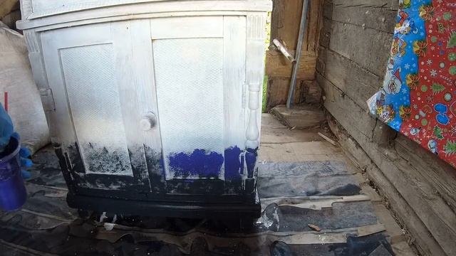 Бюджетная переделка старой мебели.Алкидной эмалью делаю градиент.