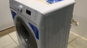 Стиральная машина Indesit NSL5051