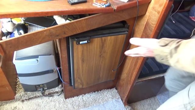 Небольшой обзор лодки - Replika Hallberg-Rassy 35 смотреть онлайн