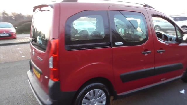 Citroen BERLINGO MULTISPACE 1.6 e-HDi 90 Airdream XTR 5dr EGS6 U54181 смотреть онлайн