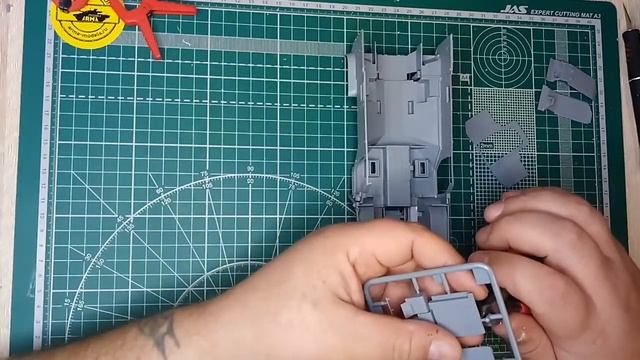 Сборка трех машин Тайфун-ВДВ от Meng и RPG часть 4 смотреть онлайн