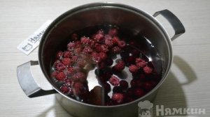Желе из замороженной вишни и малины на желатине