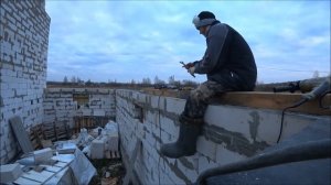 ?Сделал ? Мауэрлат. Начал? с крыши гаража.