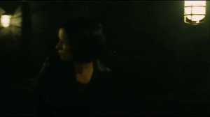 Эрик Мэтьюз выбирается из ванной комнаты (Отредактированная версия) - Пила 3 | Пила 4 (Full HD)