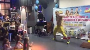 Клоун, Женглер, Фокусник на Детский праздник День Рожденья в Бат Ям Израиль 0546163260 Мишаня