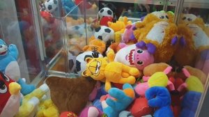 ИГРАЕМ  В АВТОМАТЫ  С ИГРУШКАМИ ПО 10 РУБЛЕЙ / TELEPHONE  NO NAME / таких игрушек вы не видели