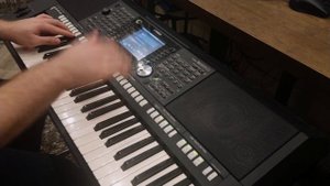 Раймонд Паулс-Долгая дорога в дюнах на синтезаторе yamaha