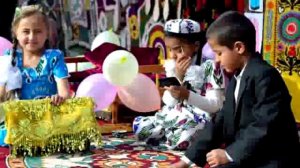 Бобочон Азизов (ШАХРИ ЕРОН)