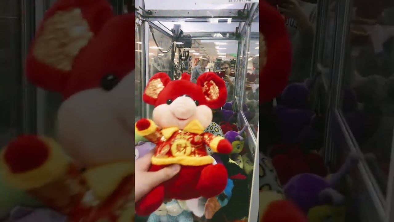 Выиграл игрушку за 10 рублей смотреть онлайн