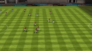 Выход к воротам FIFA 13 iPhone/iPad - Juventus vs. Manchester Utd