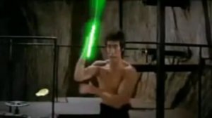 Bruce Lee Best Fight Scenes Ever + Стивен Сигал наказывает жестоким ударом по костям и хребтам