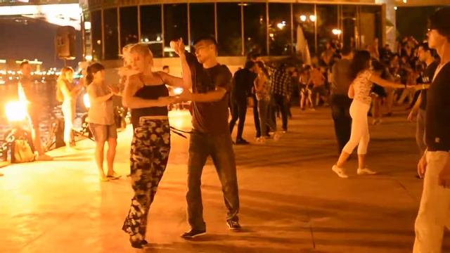 Тимур Мажидов и Алена Куракина. Хастл Опен Эир 2018. Парк Горького. Москва. смотреть онлайн