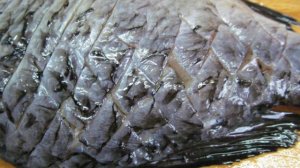 Жареный карась в сметане