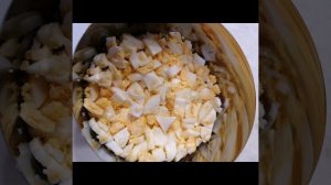 Салат с тунцом