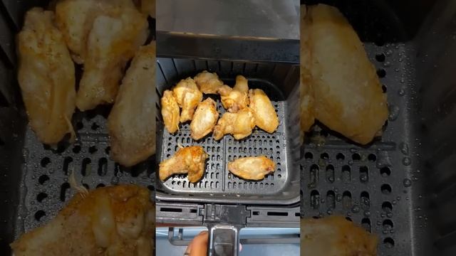 tested and approved the perfect air fryer chicken wing ?