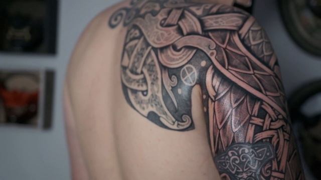 Dragon Half sleeve with Part of chest and back смотреть онлайн