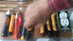 Тестеры Электрик-Мастера. Чем бесконтактно определить напряжение? Что выбрать для анализа розеток?
