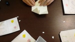Делаем коробочку оригами из бумаги за 2 минуты