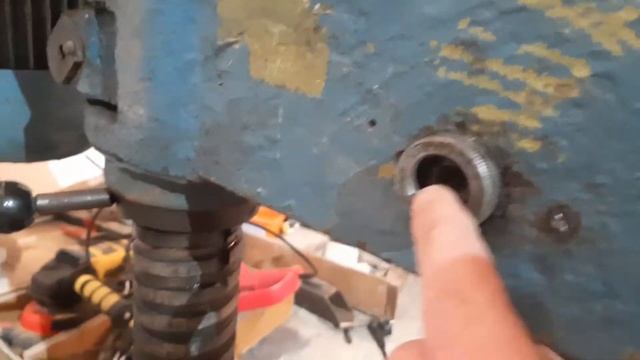сверлильный станок 2м112