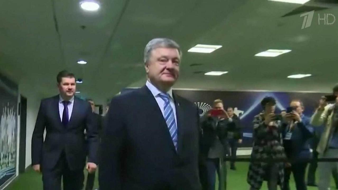 На Украине Петр Порошенко опять сдает анализы на алкогольную и наркотическую зависимость