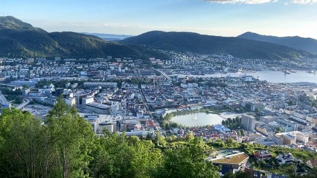 Walk around Downtown of Bergen | Bryggen, Fløibanen Funicular & Fløyen | Trip to Bergen, Norway 202 смотреть онлайн