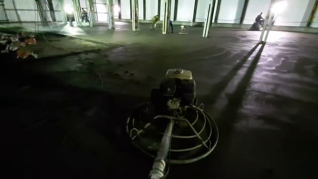 Бетонный пол + топпинг + лак 720м2, 23часа, за 5 минут