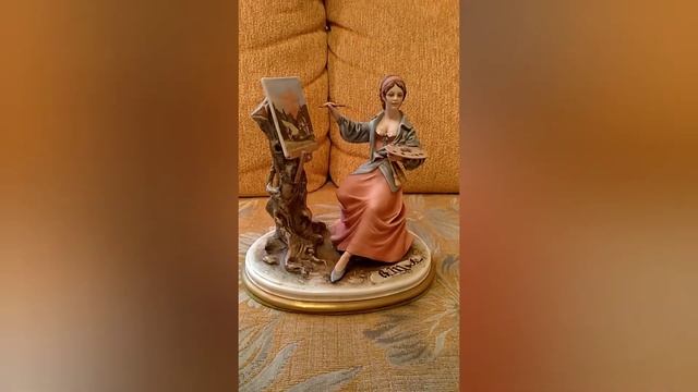 Фарфоровые статуэтки: тема ХУДОЖНИКИ