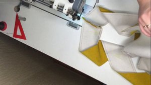 КАК СШИТЬ ПОДУШКУ НА ДИВАН ИЛИ КРОВАТЬ / HOW TO SEW A PILLOW ON A SOFA OR BED DIY