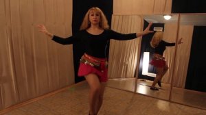 Юлия Маколкина. Восточные танцы. Египетский шаг. Как научиться танцевать египетский шаг?