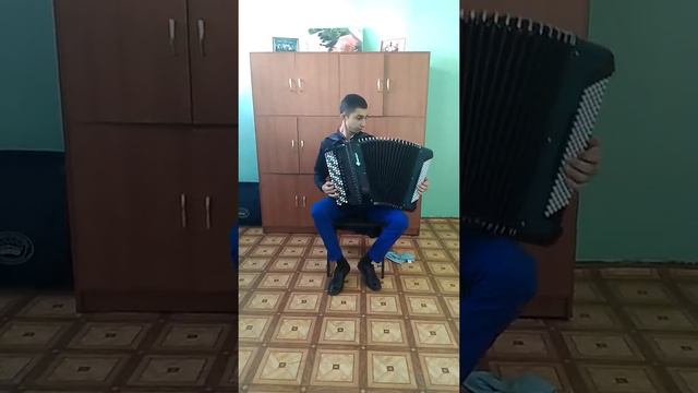 В. Власов "Бассо остинато" исп. Аксенов Алексей смотреть онлайн