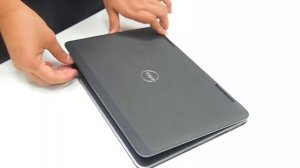 Unboxing the Dell XPS 11