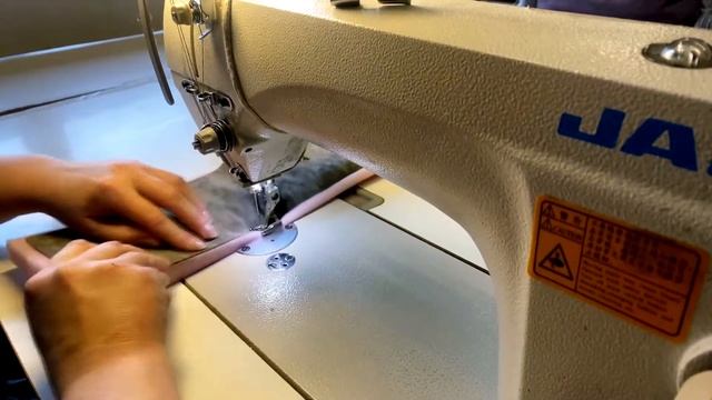 ПОЛНЫЙ ПРОЦЕСС ПЕРЕТЯЖКИ (ВОССТАНОВЛЕНИЯ) УГЛОВОГО МОДУЛЬНОГО ДИВАНА | ТКАНЬ, ПЕРЕТЯЖКА МЕБЕЛИ смотреть онлайн